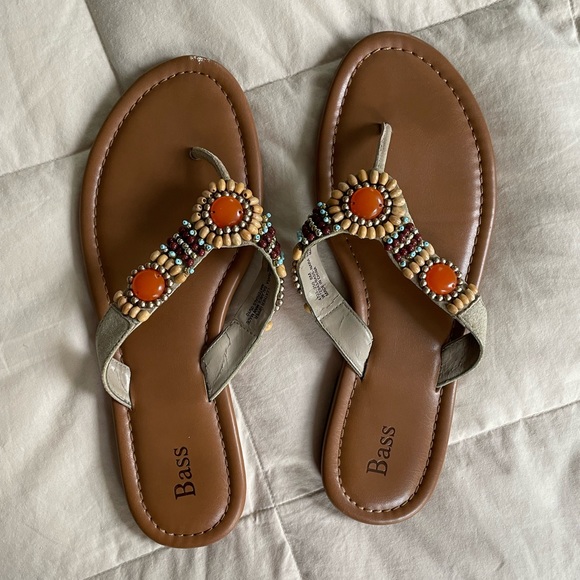 LAST CHANCE Bass Beaded Sandals - Picture 2 of 6